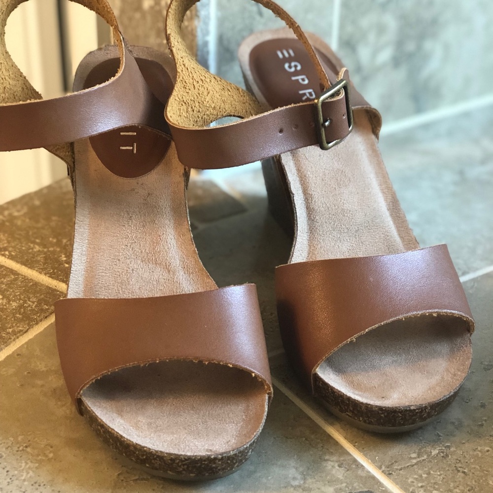 Esprit wedge